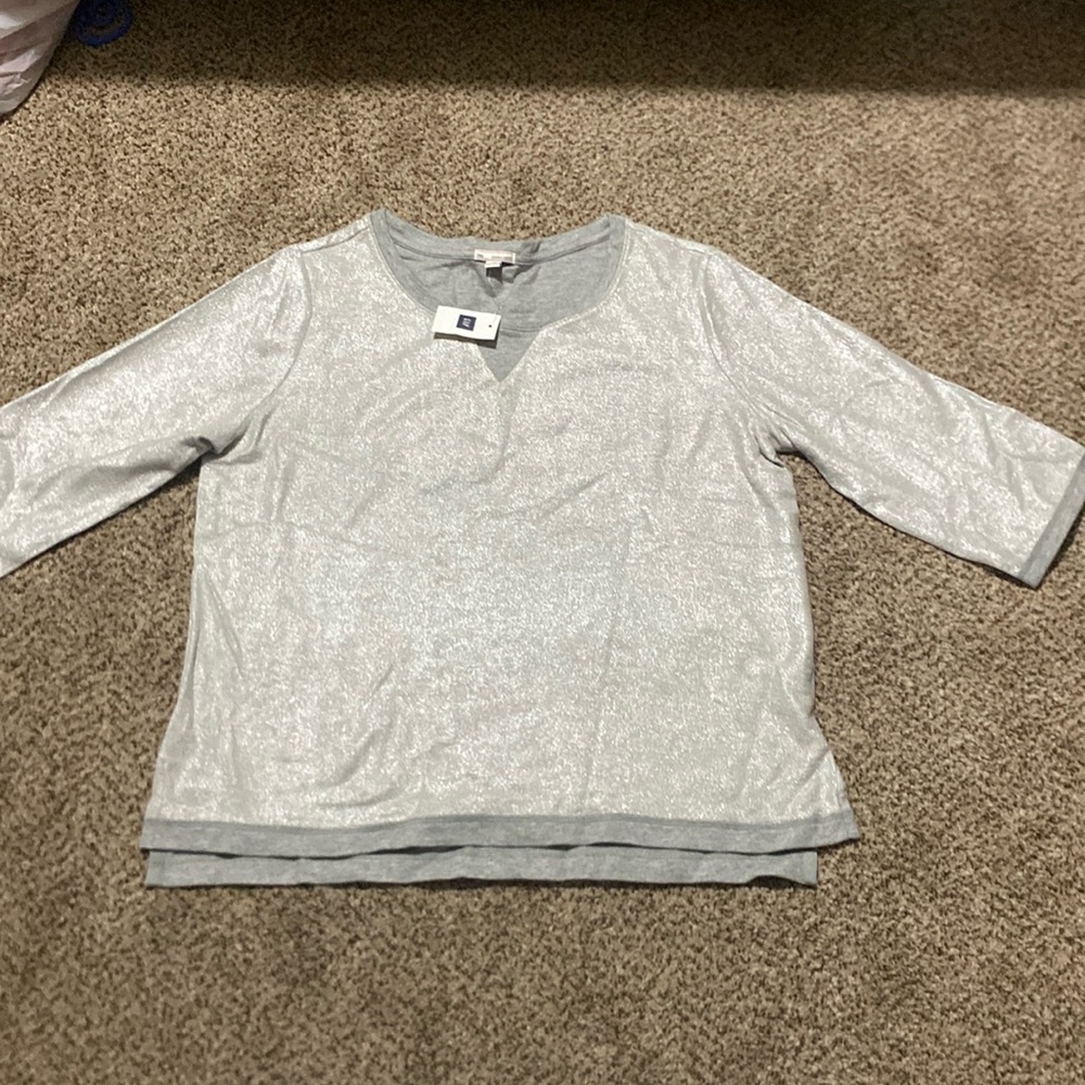NWT Gap sweatshirt